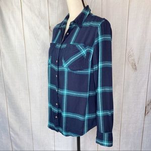 A New Day Blue & Green Plaid Button Down Shirt